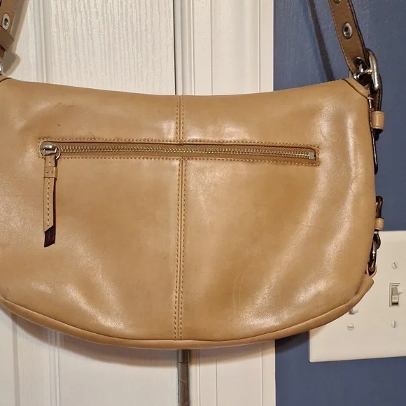 COACH VINTAGE LEGACY TAN SHOULDER CROSSBODY BAG C1069-F15170 - Picture 4 of 16